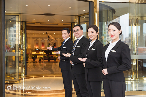 酒店管理商務團隊服務形象 打造卓越客戶體驗