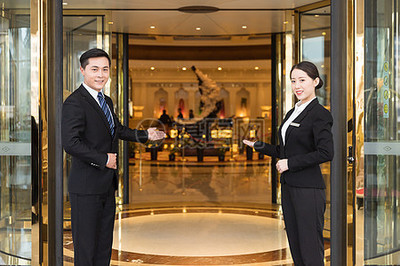 酒店管理大堂經理的教育咨詢服務 專業(yè)成長與職業(yè)發(fā)展的關鍵支持